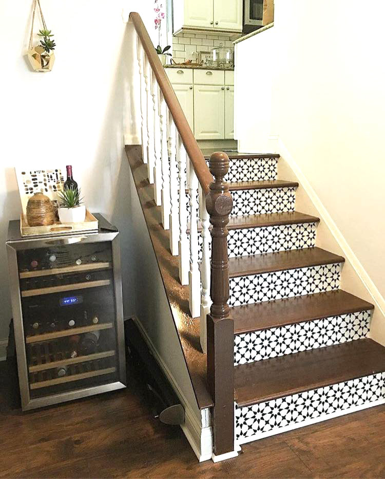 Pacific Black & White Peel & Stick Tile