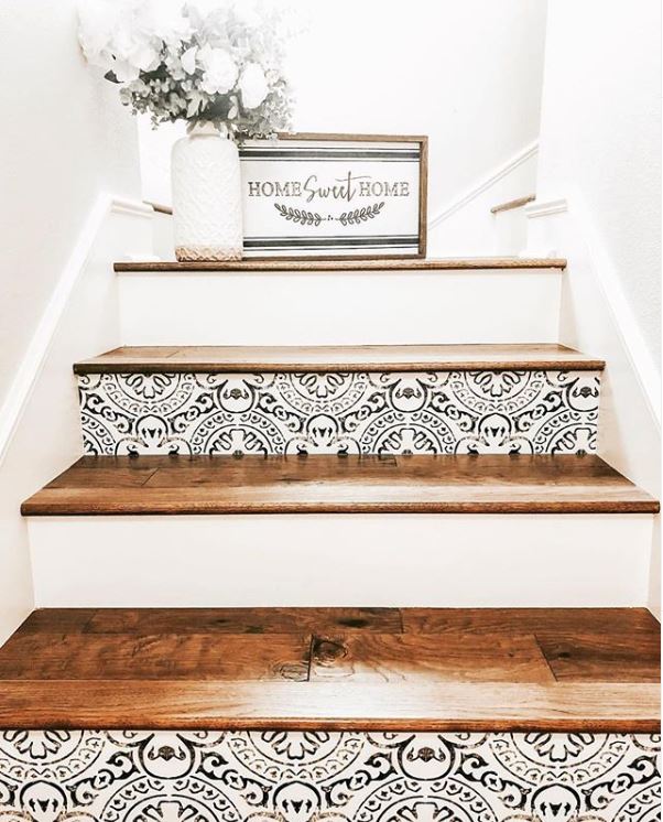 50% DISCOUNT - Amalfi 5.5" x 49" - 5 strips - Glossy