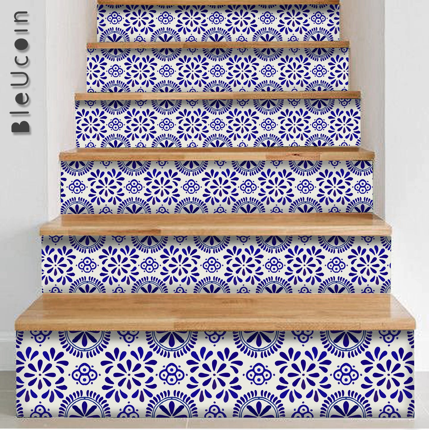 Uriarte Peel & Stick Tile