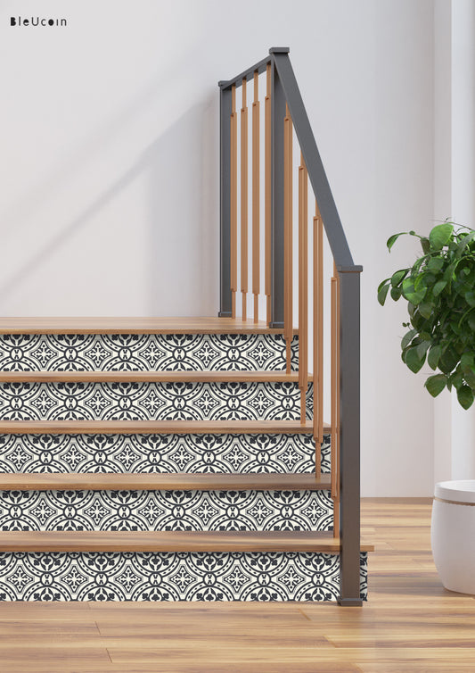 Loures Grey Peel and Stair Strips