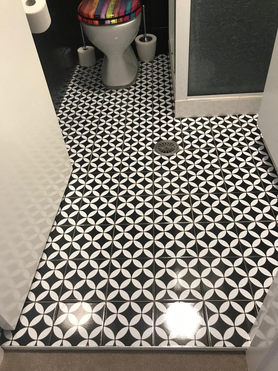 Barcelona Peel & Stick Anti-Slip Flooring