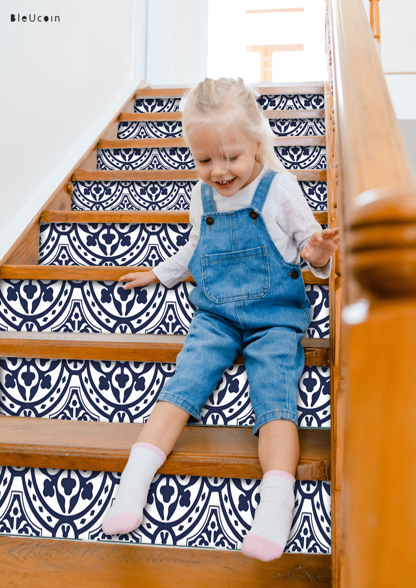 Loures Blue Peel & Stick Tile
