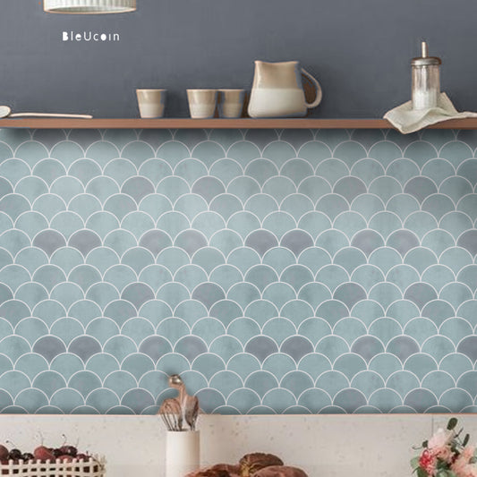 Scallop Ice Peel & Stick Tile